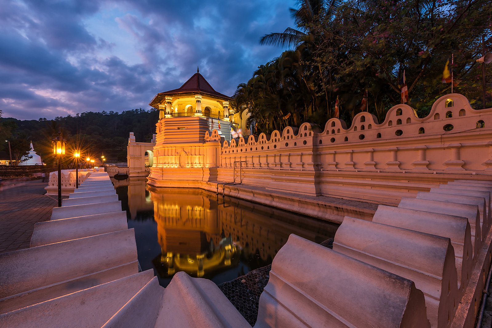 Temple of the Sacred Tooth Relic, Kandy