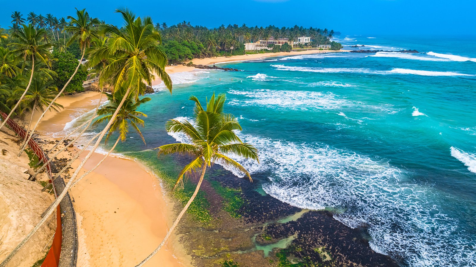 Unawatuna coastline