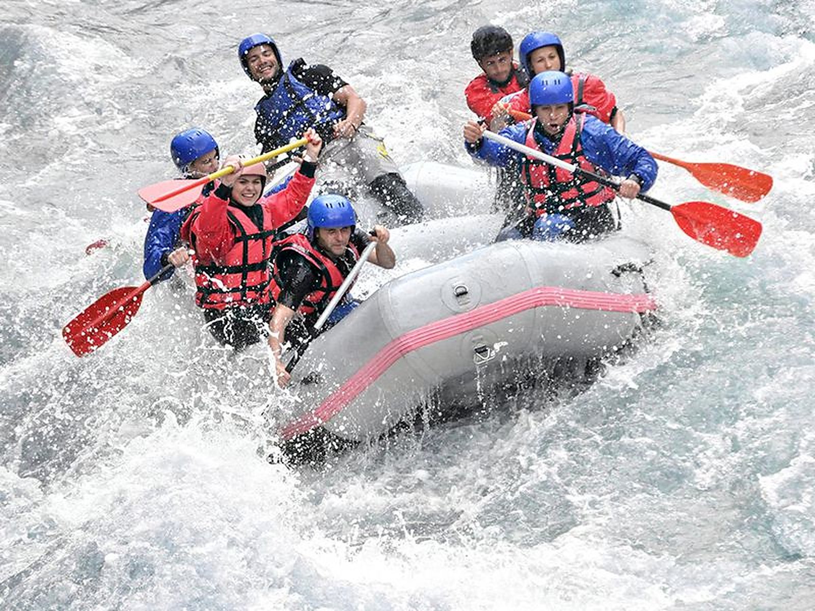 White-water rafting, Kitulgala